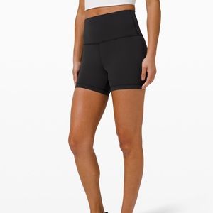 Lululemon Wunder Train High-Rise Short 4”